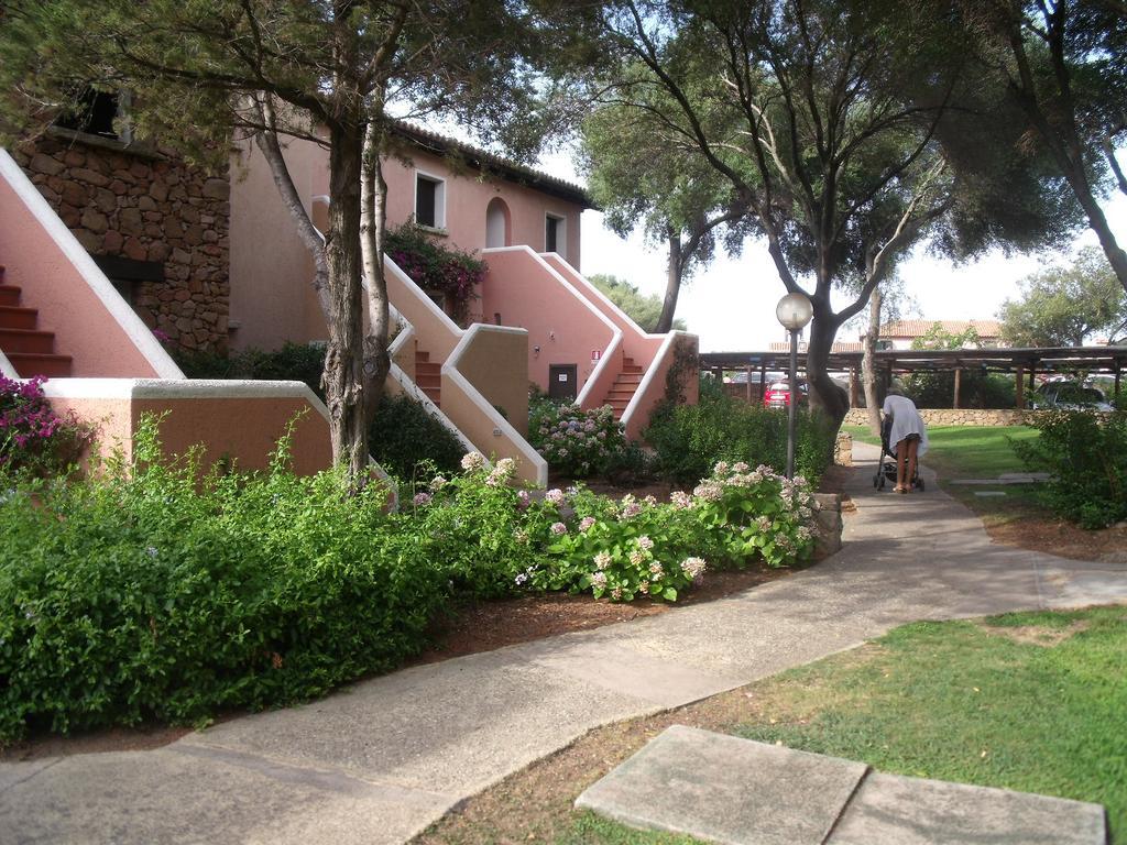 Residence Gardens Porto Rotondo Luaran gambar